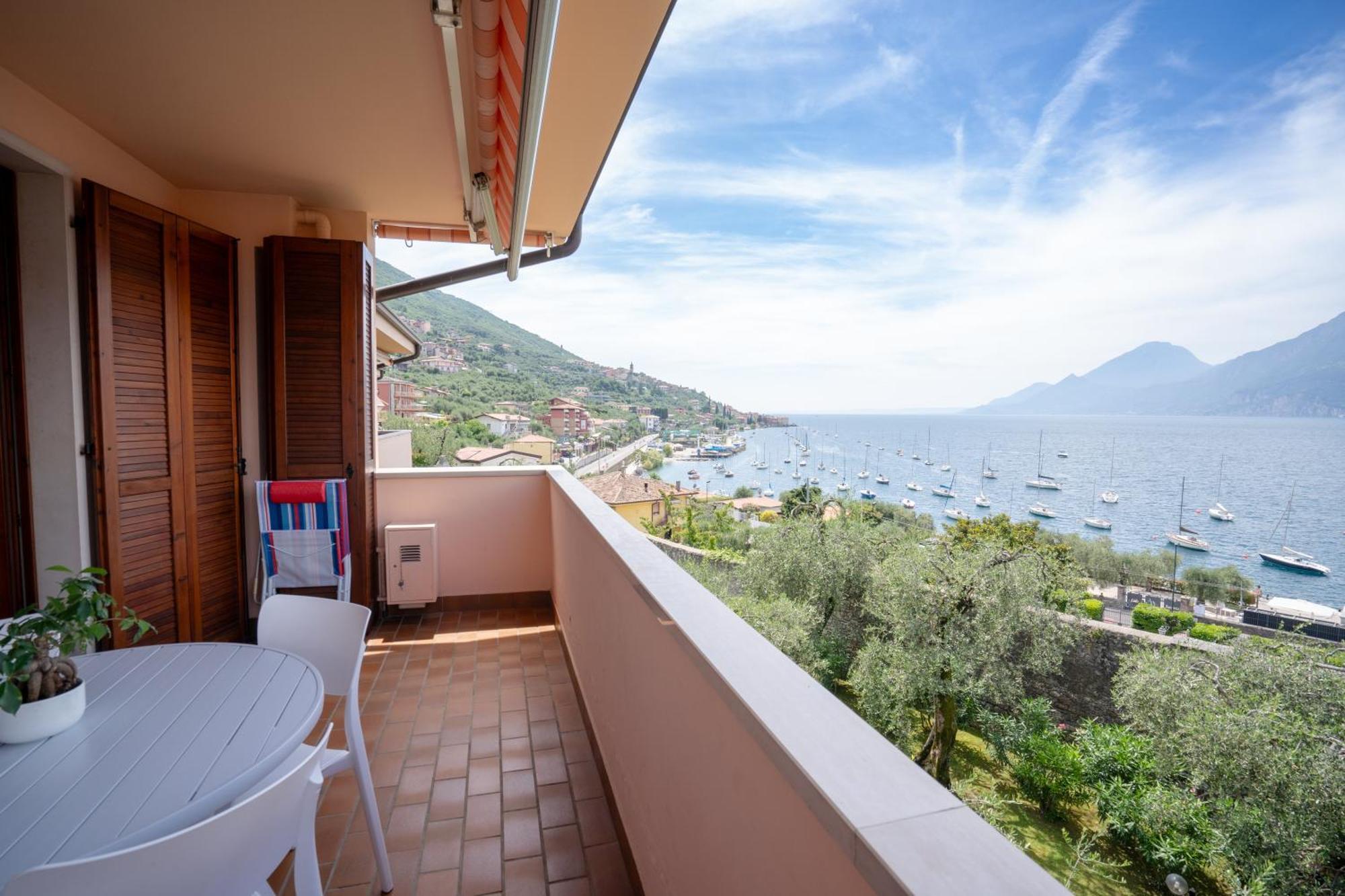 Apartamento Le Vele Beth'S House Brenzone sul Garda Exterior foto